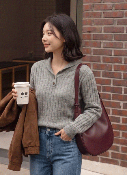 로우 라운딩 카라 니트